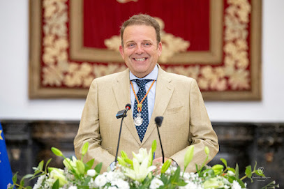 Julián Urbano Abogado, Córdoba
